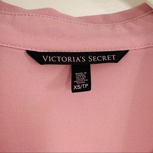 Victoria's Secret Tops - Victoria’s Secret Pink Button-Up Shirt - Size XS Victoria's Secret Tops - Victoria’s Secret Pink Button-Up Shirt - Size XS